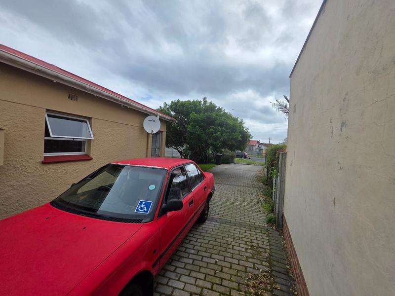 2 Bedroom Property for Sale in Ruyterwacht Western Cape